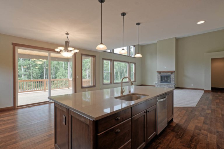 Coyote Run (Lot 4) | Apex Homes | Beautiful, Functional, Quality Homes Built in the Pacific Northwest by Mark Cumming